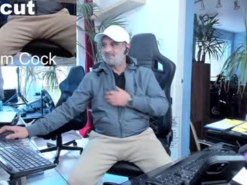 Topmeup42 December 17, 2024 Chaturbate stream image