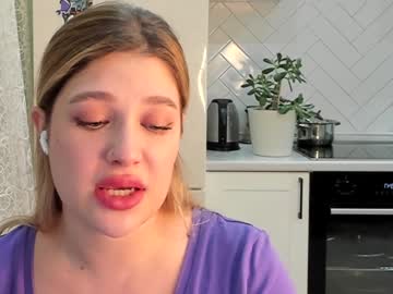 Kylieblond December 17, 2024 Chaturbate stream image