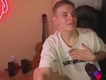 Toboi_Prostujen December 17, 2024 Chaturbate stream image