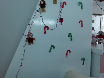 Violet_Layla December 17, 2024 Chaturbate stream image