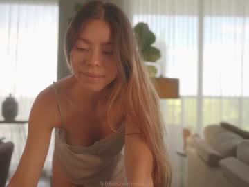 Emma_Lu1 December 17, 2024 Chaturbate stream image