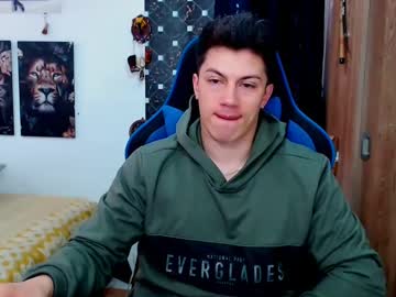 Griego01 December 17, 2024 Chaturbate stream image