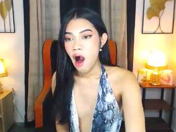 Prettyhothugecock stream photo from December 17, 2024
