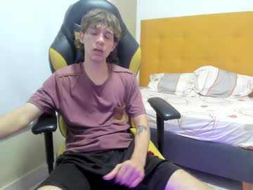 Ares_Wood1 December 17, 2024 Chaturbate stream image