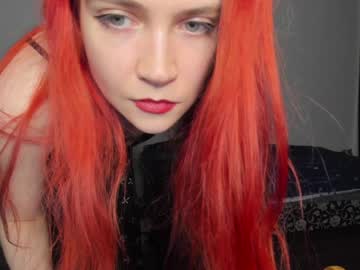 Kitsunemoon December 17, 2024 Chaturbate stream image