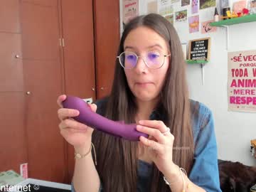 Thetropicalseduction stream photo from December 17, 2024