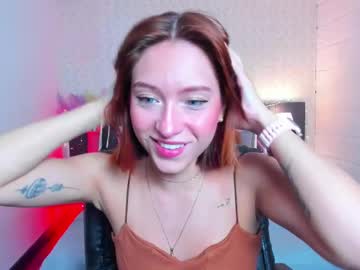 Samantamoretti1 stream photo from December 17, 2024