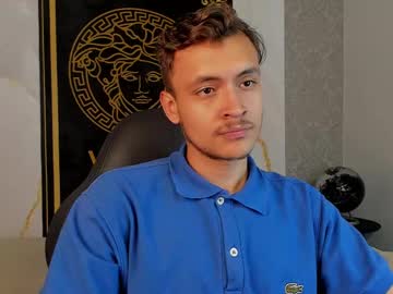 Desmond_Clark December 17, 2024 Chaturbate stream image
