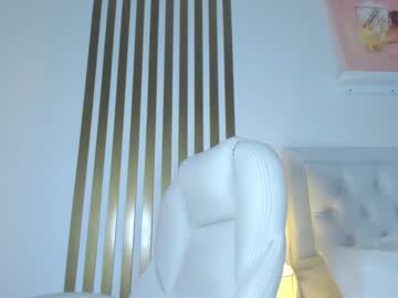 Jessietaylor1 stream photo from December 17, 2024