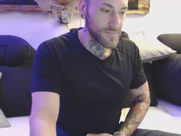 Huebscherschwanz December 17, 2024 Chaturbate stream image