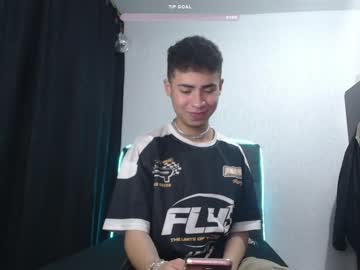 6danny9_ December 17, 2024 Chaturbate stream image