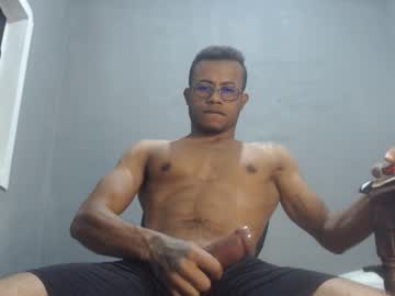 Ian_Tuner December 17, 2024 Chaturbate stream image
