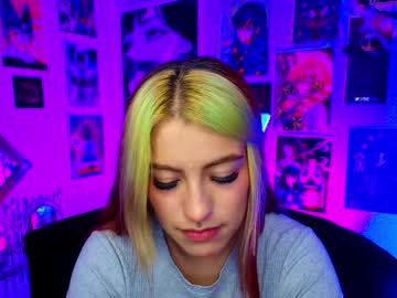 Holyeva December 18, 2024 Chaturbate stream image