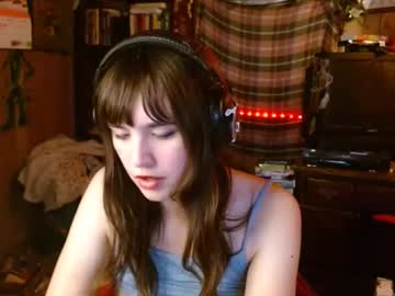 Pixinun December 18, 2024 Chaturbate stream image