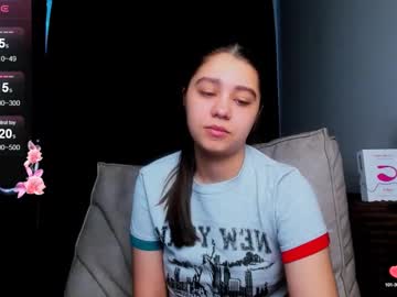 Nikki_Bloomz December 18, 2024 Chaturbate stream image