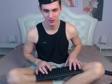 Frank_Mooree December 18, 2024 Chaturbate stream image