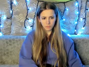Maggiecake December 18, 2024 Chaturbate stream image