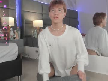 Valentino_Moon December 18, 2024 Chaturbate stream image