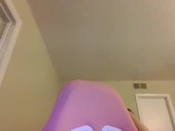 Xxblueskyxx32 December 18, 2024 Chaturbate stream image