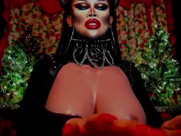Queendomcum6 stream photo from December 18, 2024