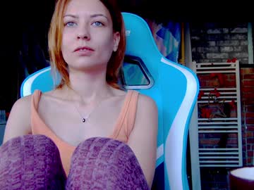 Karoline121 December 18, 2024 Chaturbate stream image