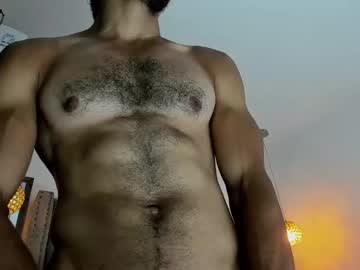 Latinhotboys1 stream photo from December 18, 2024