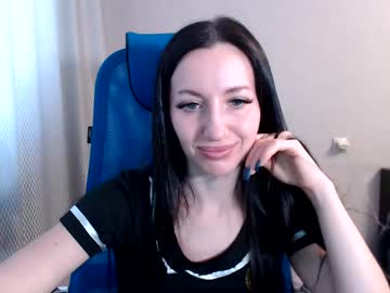 Lilymellow December 18, 2024 Chaturbate stream image