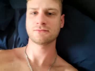 Nippllecken December 18, 2024 Chaturbate stream image