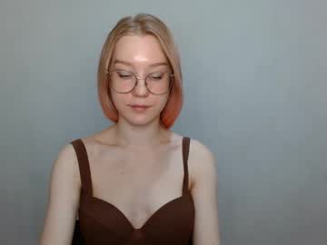 Abbymoore__ December 18, 2024 Chaturbate stream image