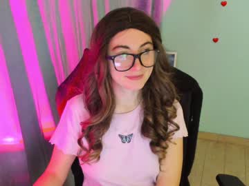 Emilia_Clark_ December 18, 2024 Chaturbate stream image