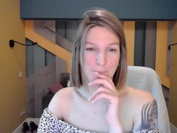Emilywalkers December 18, 2024 Chaturbate stream image