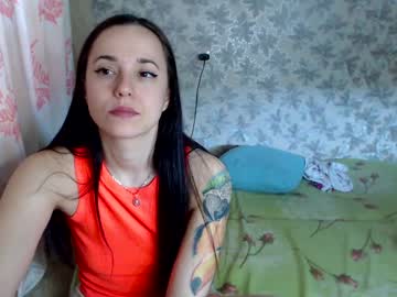 Feral_Berry28 December 18, 2024 Chaturbate stream image