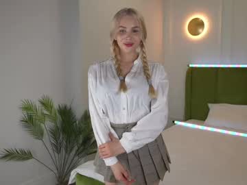 Lilli_Fox_Lilli December 18, 2024 Chaturbate stream image