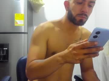 Thehousedog December 18, 2024 Chaturbate stream image