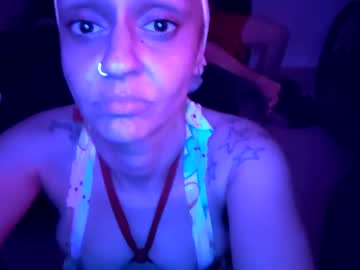 Carina_Cuminme December 18, 2024 Chaturbate stream image