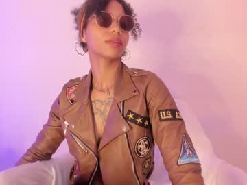 Daiana_Curly December 18, 2024 Chaturbate stream image