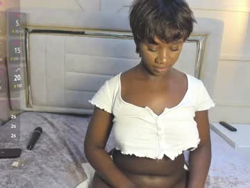 Huddah_Cam stream photo from December 18, 2024
