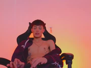 Soy_Dougiex December 18, 2024 Chaturbate stream image
