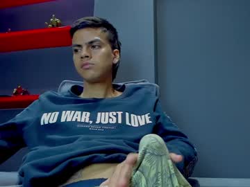 Alejandrosalazar1 stream photo from December 18, 2024