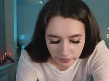 Florence_Bloom December 18, 2024 Chaturbate stream image