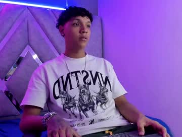 Russell_Bennett December 18, 2024 Chaturbate stream image