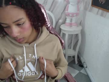 Violeth_B December 18, 2024 Chaturbate stream image