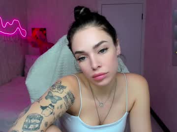 Meow_Moore December 18, 2024 Chaturbate stream image