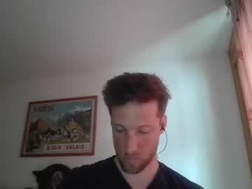 Moms_Little_Monster stream photo from December 18, 2024