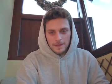 Roberto_Twink1 December 18, 2024 Chaturbate stream image