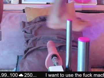 Tom_Cooper_1 December 18, 2024 Chaturbate stream image