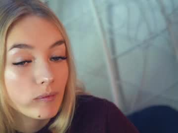 Moiragrise December 18, 2024 Chaturbate stream image