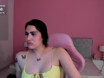Candyflowers2 December 18, 2024 Chaturbate stream image