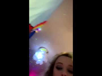 Hodgevibes December 18, 2024 Chaturbate stream image