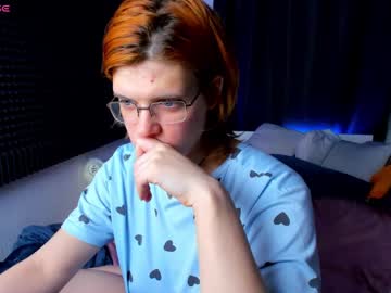 Kiki_Krash December 18, 2024 Chaturbate stream image